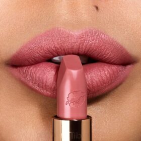 HOT LIPS KIDMAN’S KISS