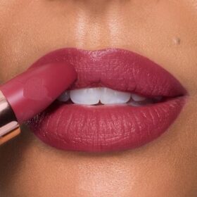 PILLOW TALK LOVE EFFECT LIPSTICK MATTE REVOLUTION – DREAM TALK